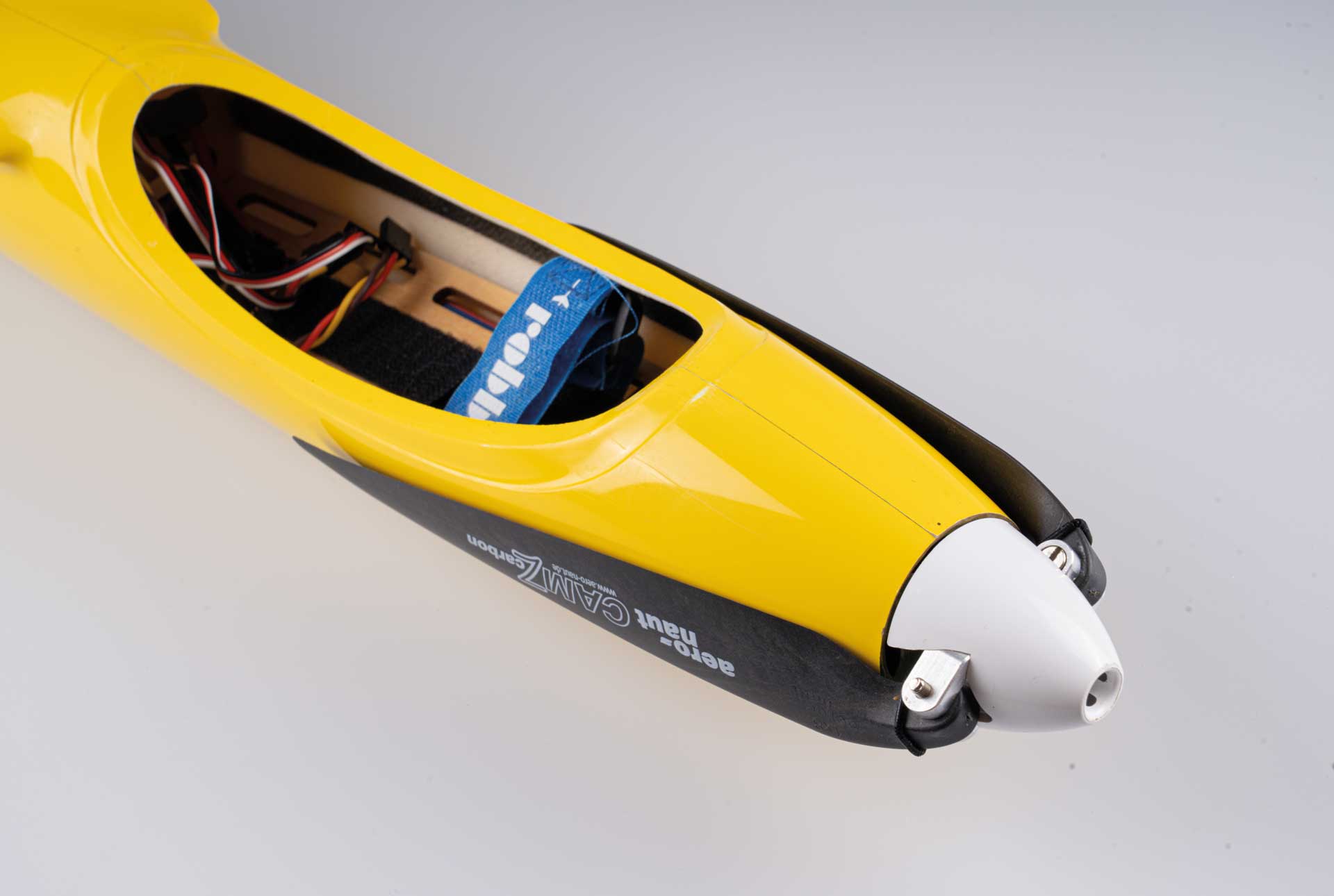 Robbe K-Rat II Pro Voll-GFK ARF 2,0m Kompakt-Allrounder mit 2-Klappenflügel 2704