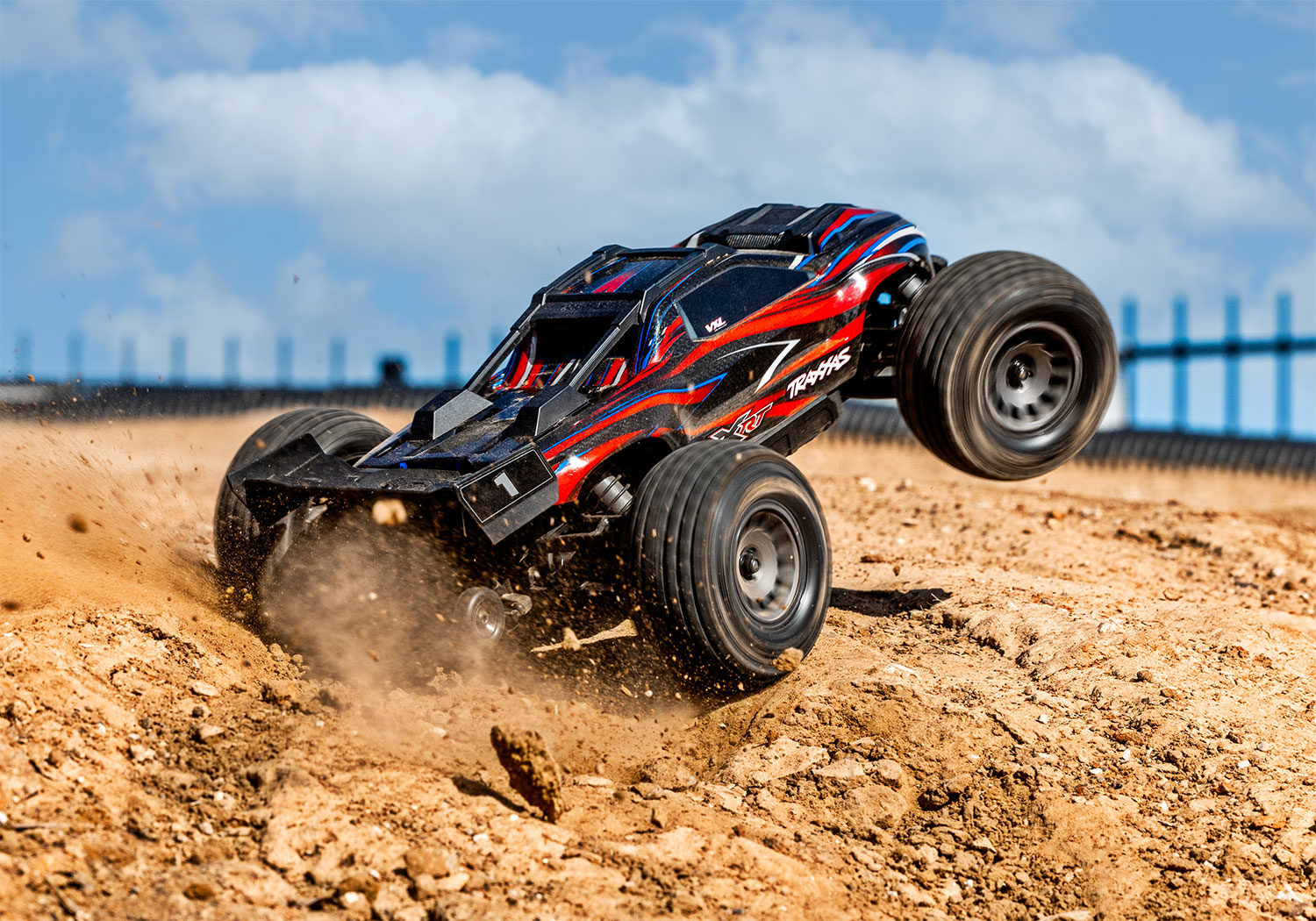 Traxxas MINI-XRT VXL-3S 4x4 1/16 Race Truck Rot mit 2S Akku/Lader 108076-1