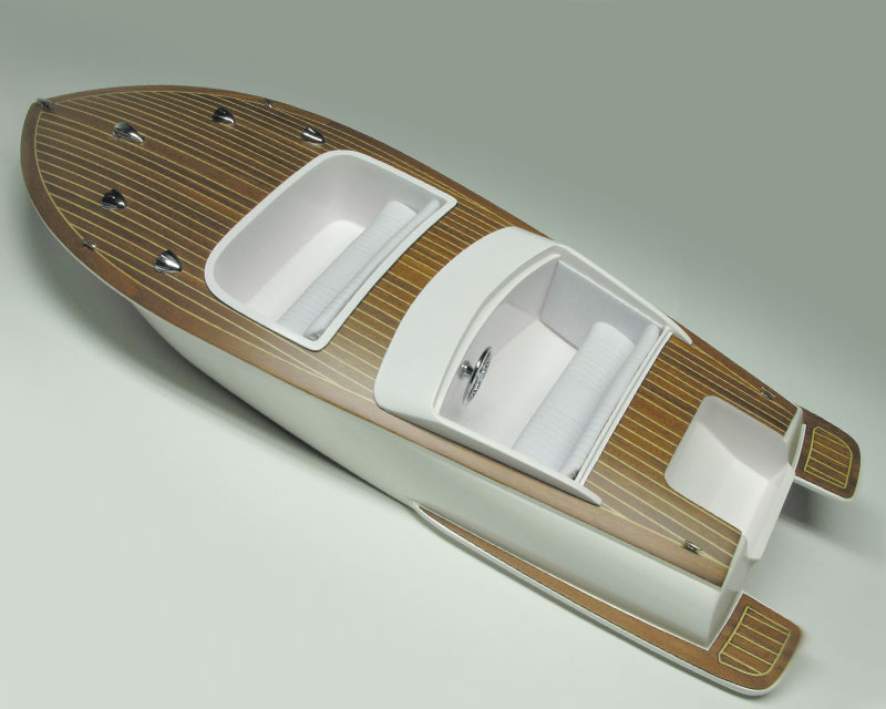 Amati Bellezza Sportboot  GFK Rumpf + Zubehör 25056