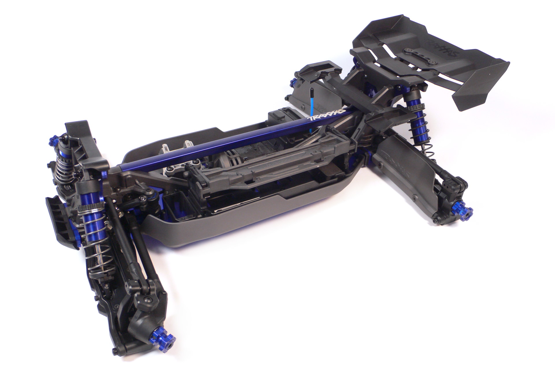 Traxxas Sledge 4WD Roller Chassis 1:7 Brushless Race Truck