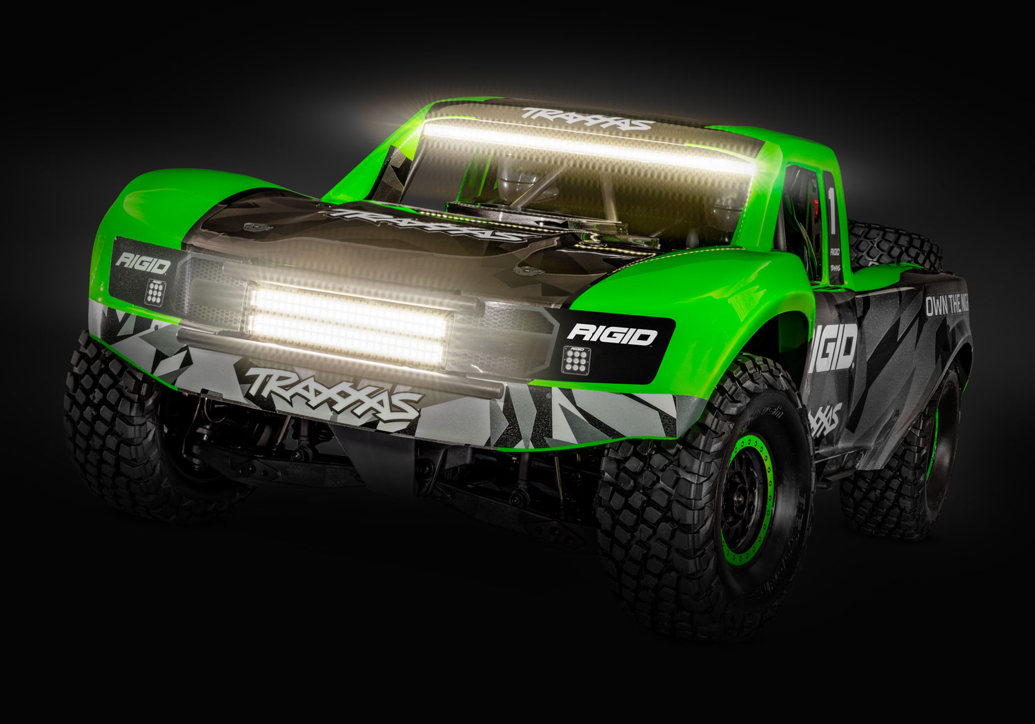 Traxxas Unlimited Desert Racer UDR RGD1 4WD Race-Truck +LED 85086-4